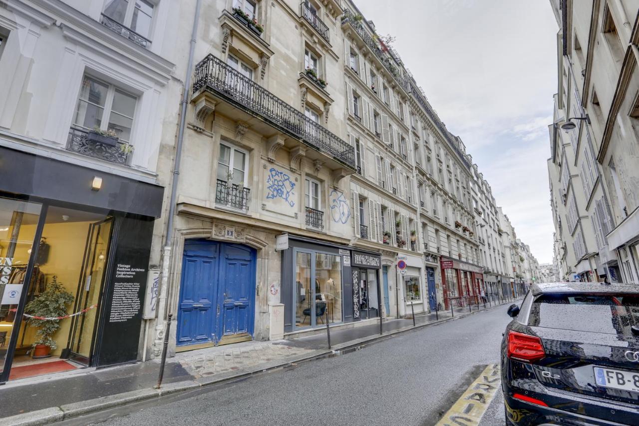 Appartement Spacious, Bright And Beautifully Decorated Flat In Heart Of Marais Short Walk To Picaso Museum Parijs
